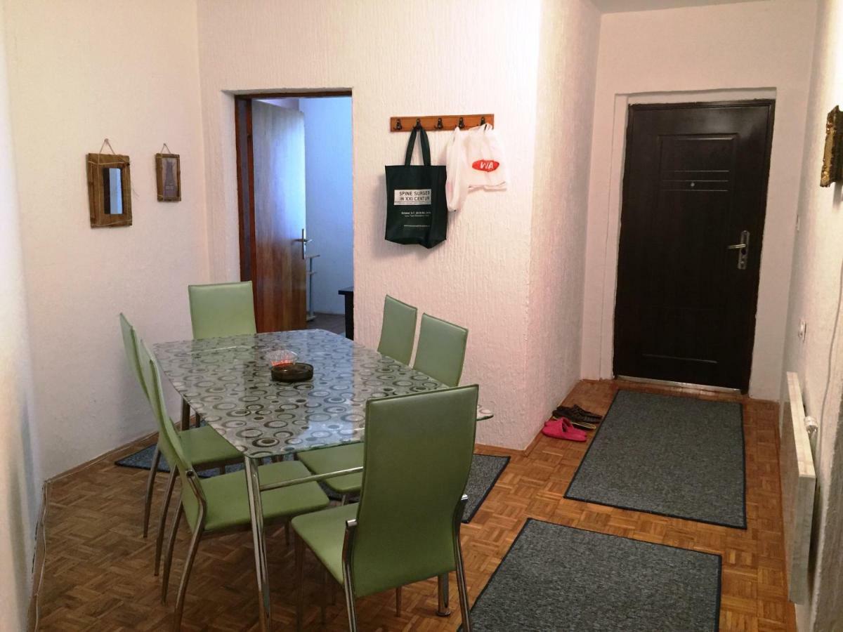 Nis Apartman Kültér fotó